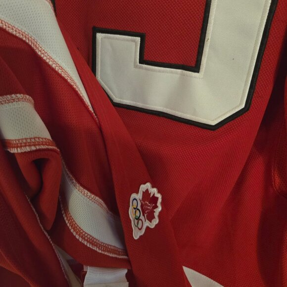 Dany Heatly Team Canada 2010 Olympic Jersey ~ MINT 3XL - Picture 3 of 7